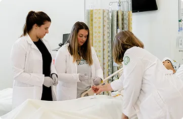 Nurses in the online MSN program at Cleveland State University