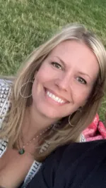 Beth Ann Murray (Beth)